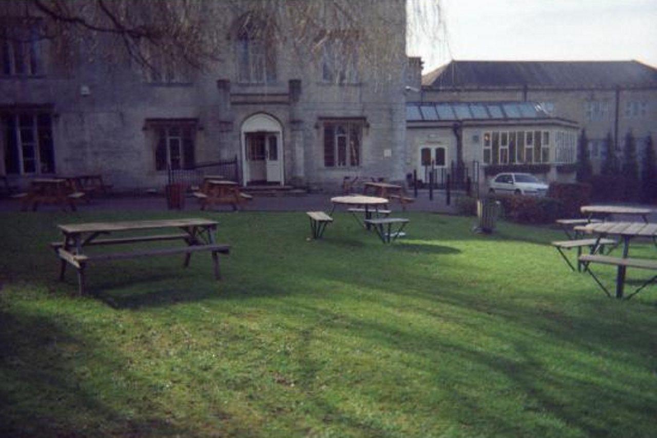 Premier Inn Stroud 스트라우드 외부 사진